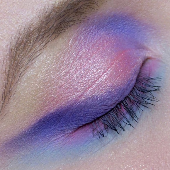 Jeffree Star Cosmetics Cotton Candy Queen Artistry Eyeshadow Palette New In Box - Picture 13 of 16